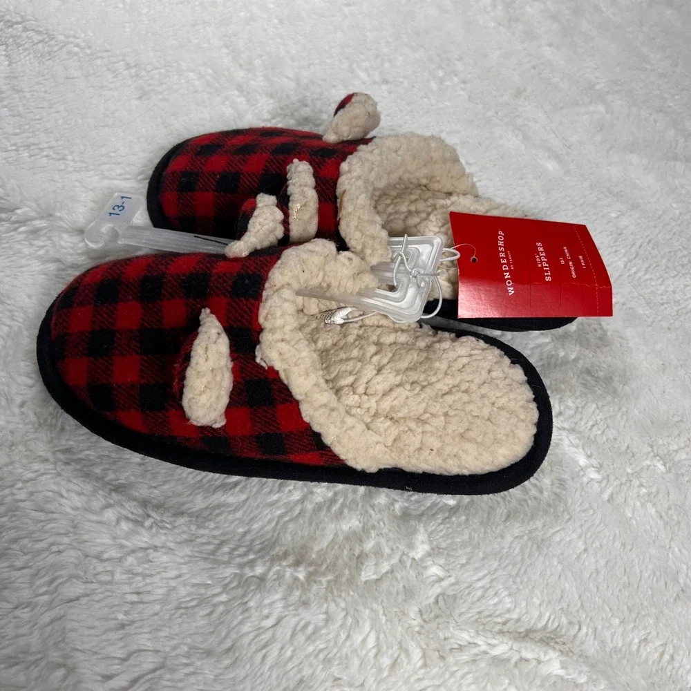 WonderShop Kids Slippers Red Black Buffalo Plaid Sherpa Lined Cozy Size 13-1 NWT
